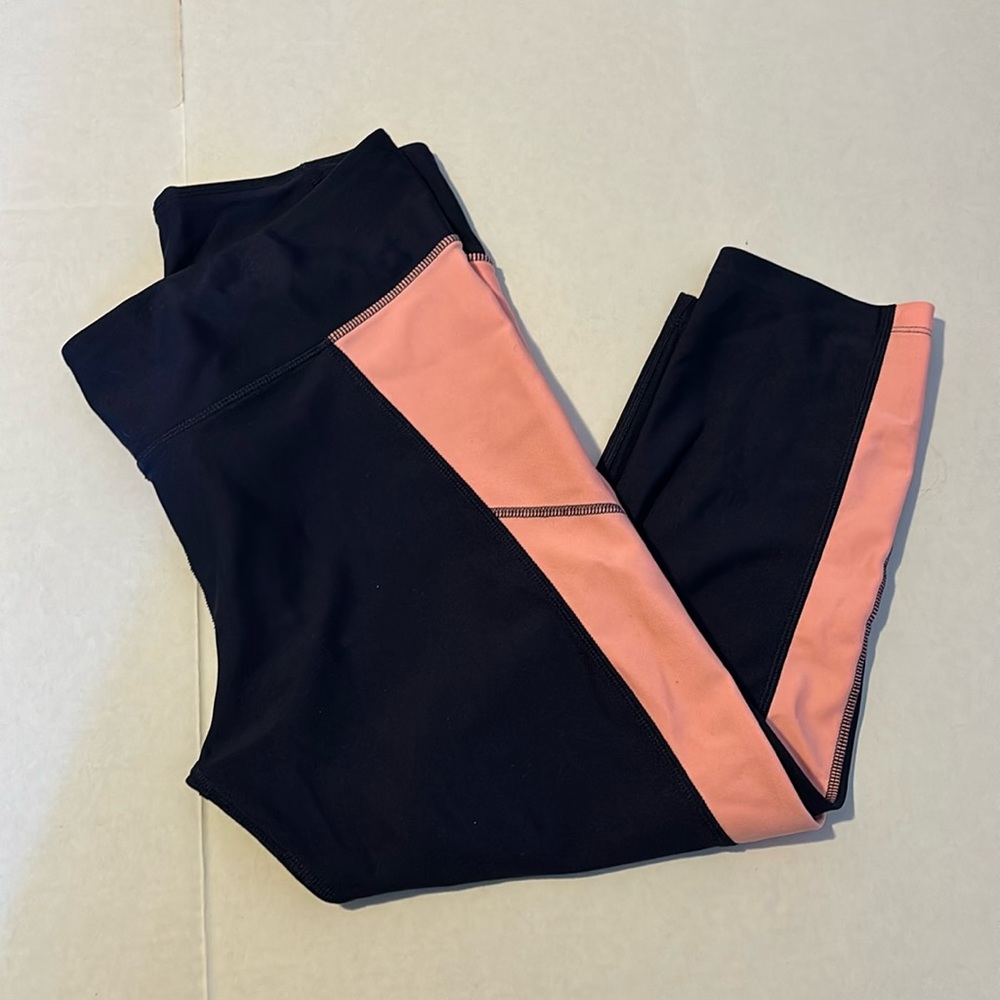 Under Armour Navy Blue with Pink Capri Leggings